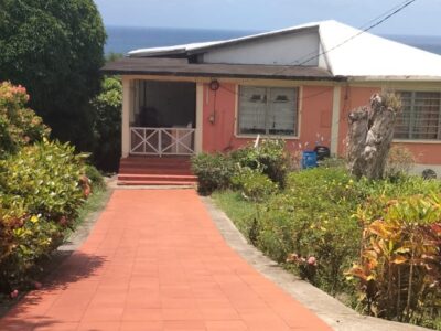 4 bedroom house for sale in Marigot