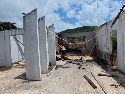 Fixer-Upper with 4.159-acres