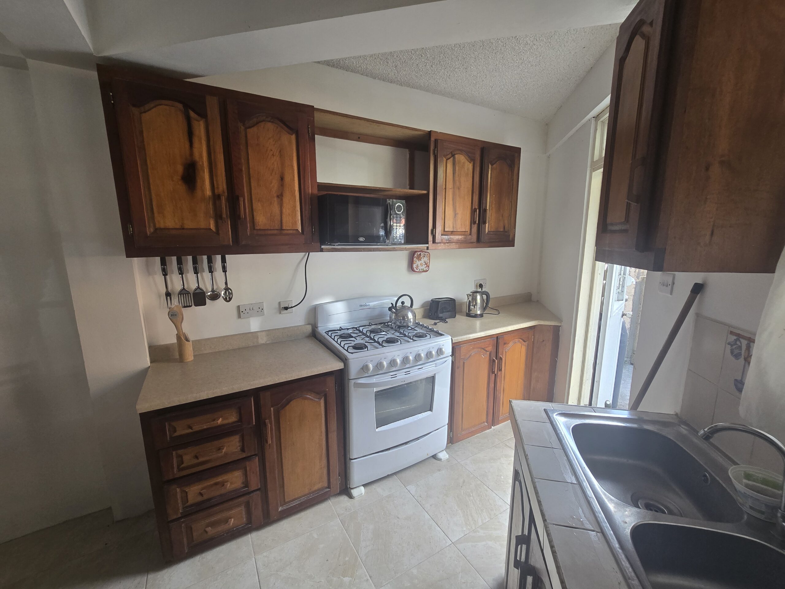 Premium 2-Bedroom Fully Furnished Apartment #2– Jimmit